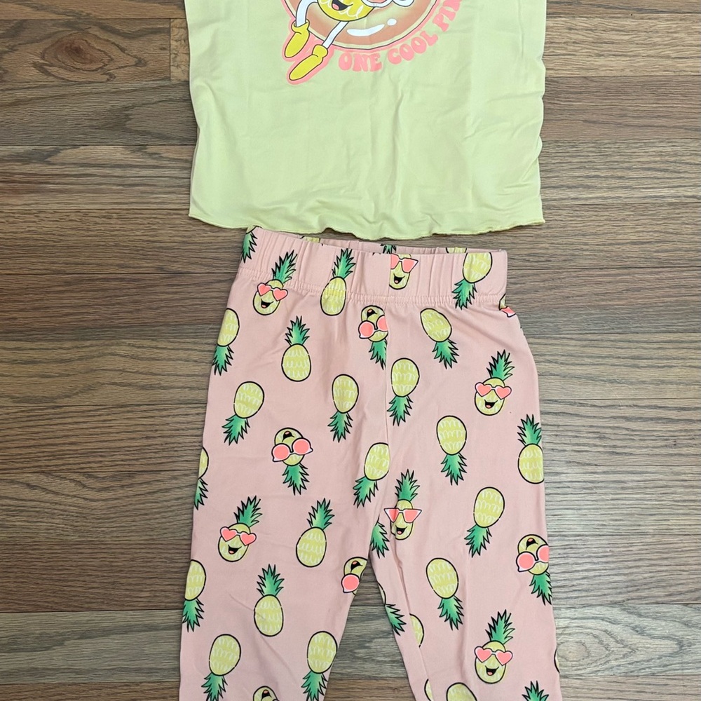 Cuddl Duds Green and Pink Pajama Set with Pineapple Design